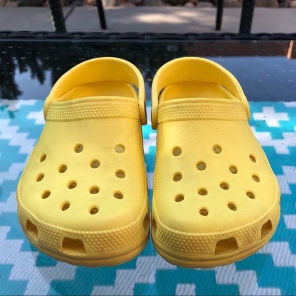 Crocs little kid size 11 Clearance